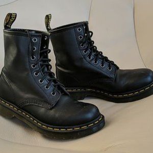 Original Dr. Martens, style 1460